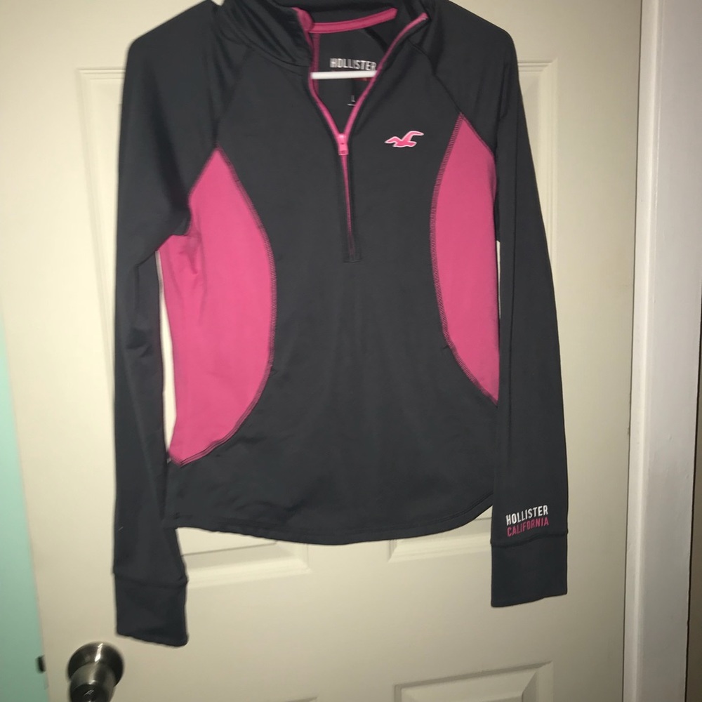 Hollister Workout Half Zip Top